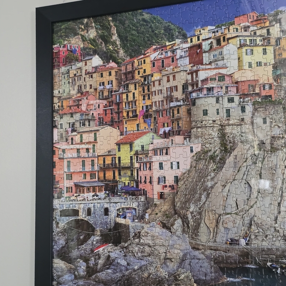 Puzzle Art - 1000-Pc Puzzle Cinque Terre Italy - Completed and Black Framed - Picture 9 of 16